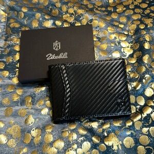 Carbon fiber inspired mens slim wallet
